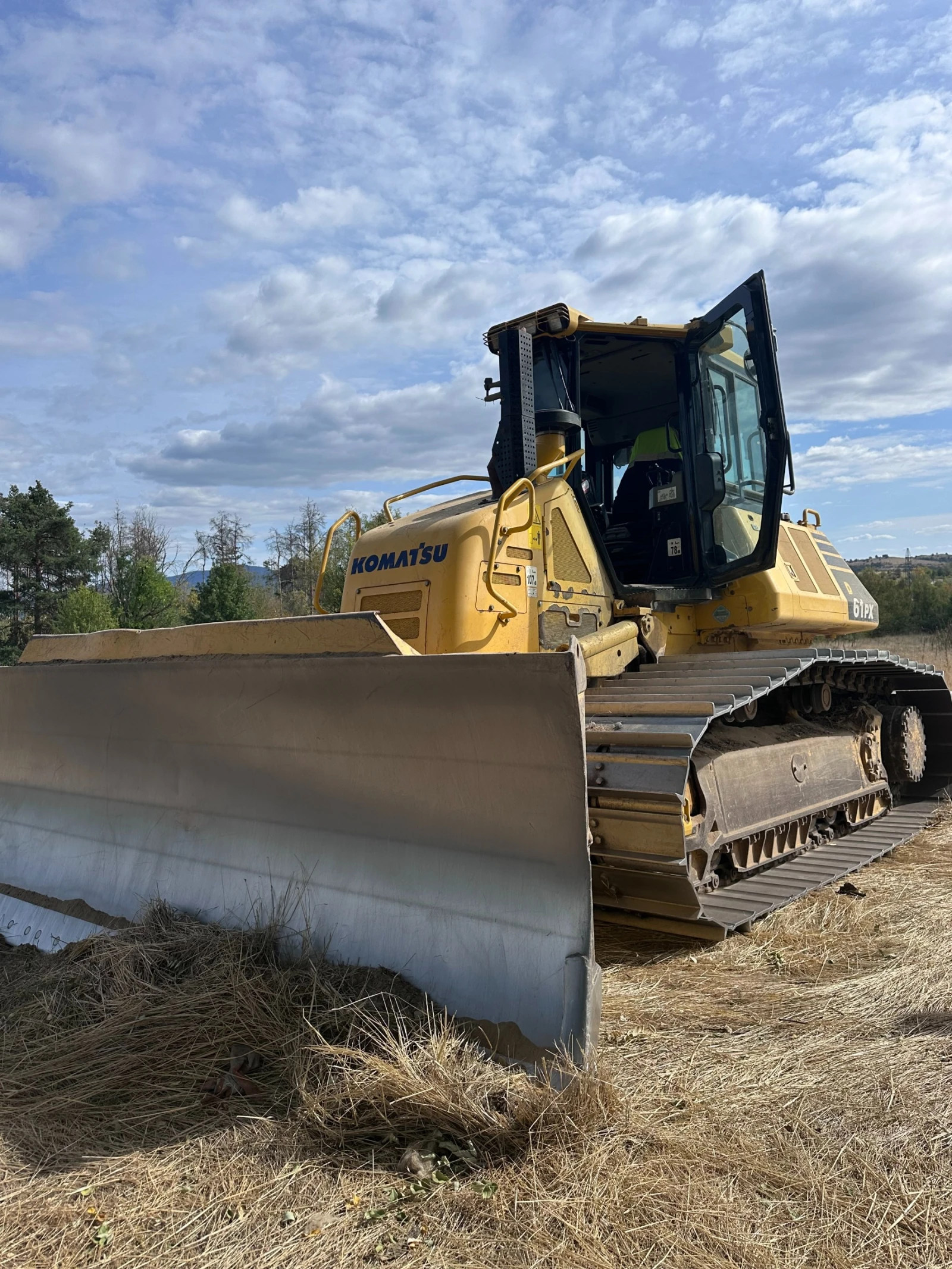 �������� Komatsu | Mobile.bg � ����������� 1