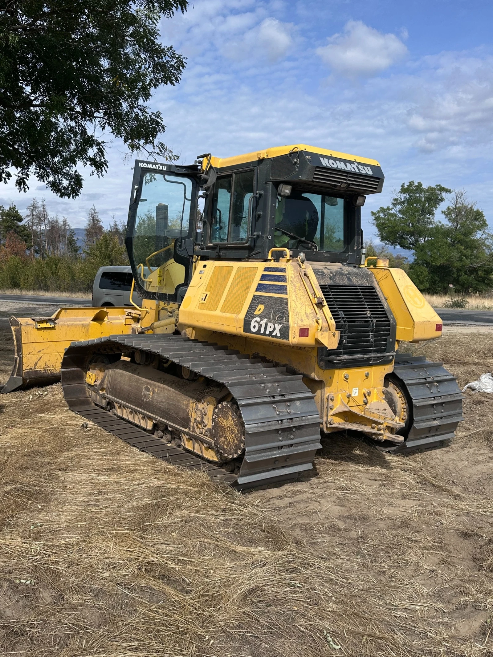 Булдозер Komatsu  - изображение 2