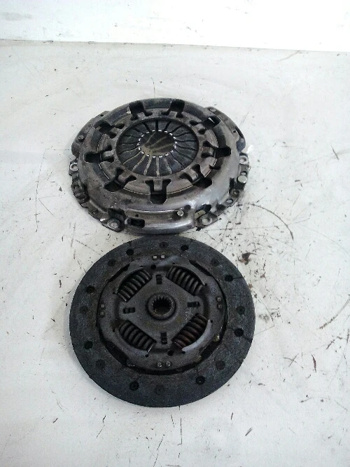 Съединител Мазда 2 1.4 бензин