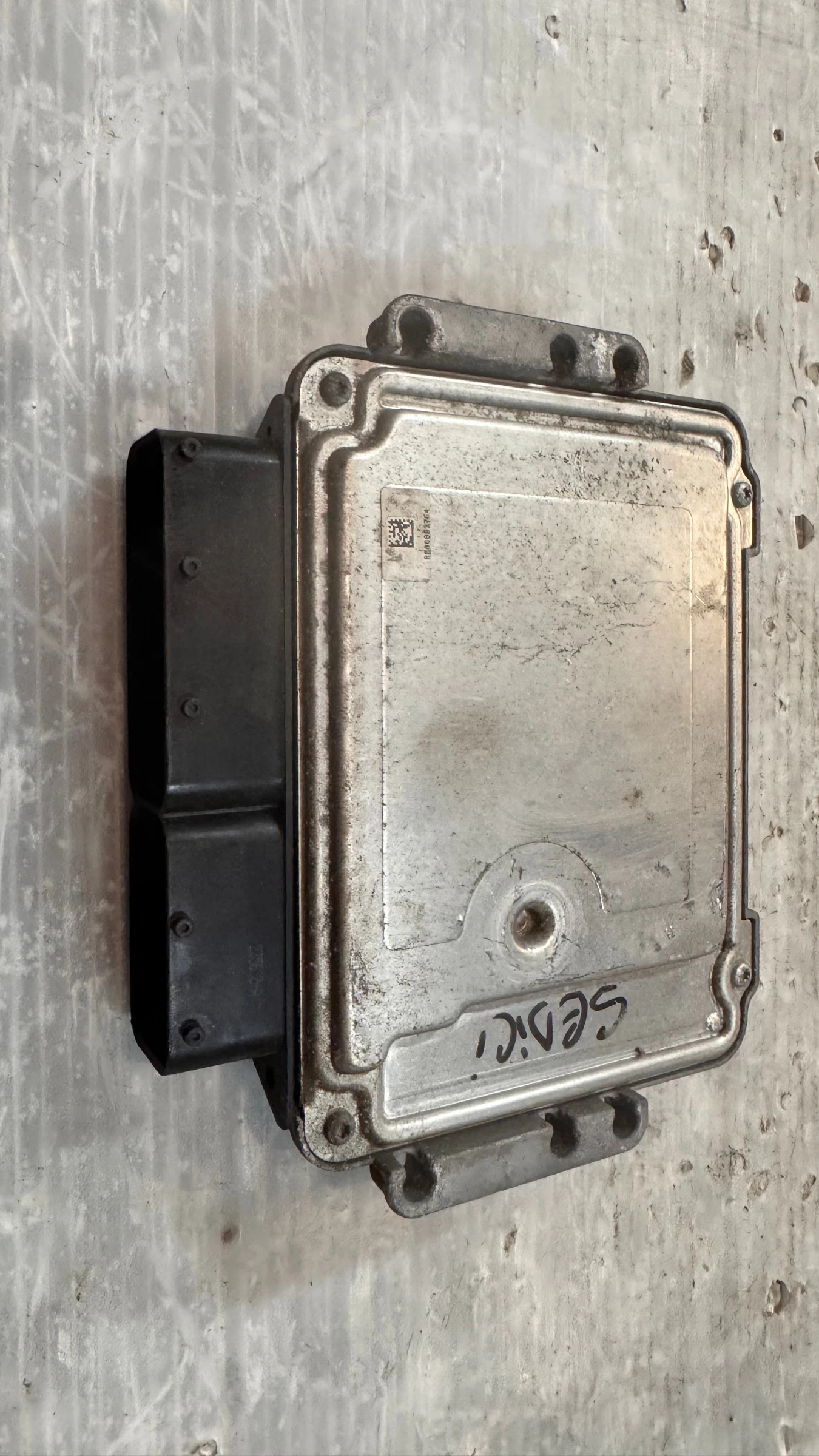    / ECU /    Fiat Sedici - 0281012992 / 1039S14511 / 55204652 | Mobile.bg   2