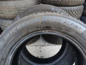 Гуми Зимни 235/55R17, снимка 6