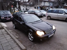 Mercedes-Benz C 200 facelift, снимка 14