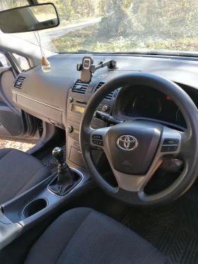 Обява за продажба на Toyota Avensis 2.0 TDI  ~4 500 лв. - изображение 8