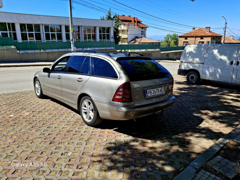 Mercedes-Benz C 200 Cdi, снимка 4 - Автомобили и джипове - 46216374