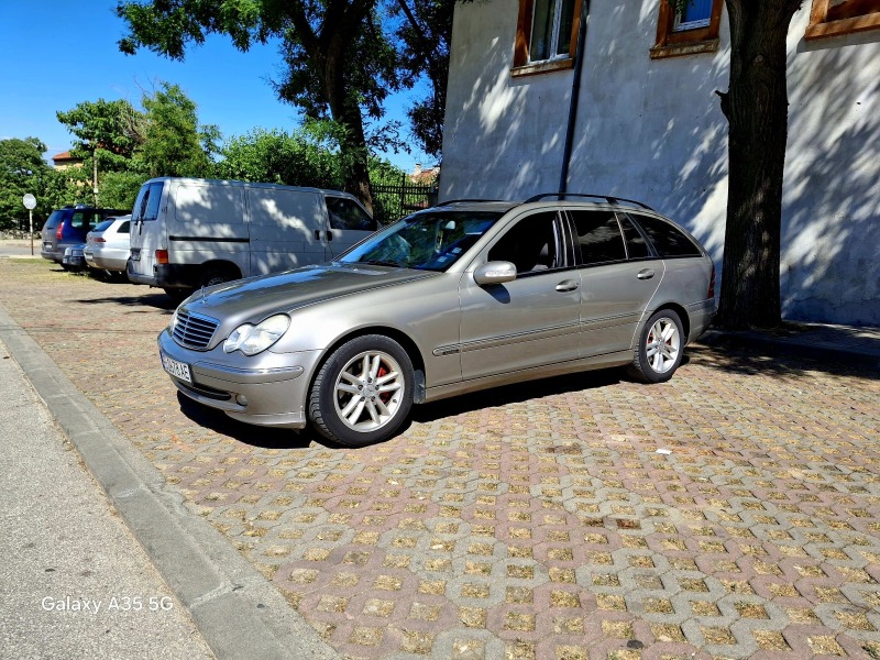 Mercedes-Benz C 200 Cdi, снимка 2 - Автомобили и джипове - 46216374