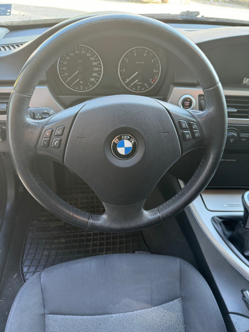 BMW 320, снимка 5 - Автомобили и джипове - 46217399