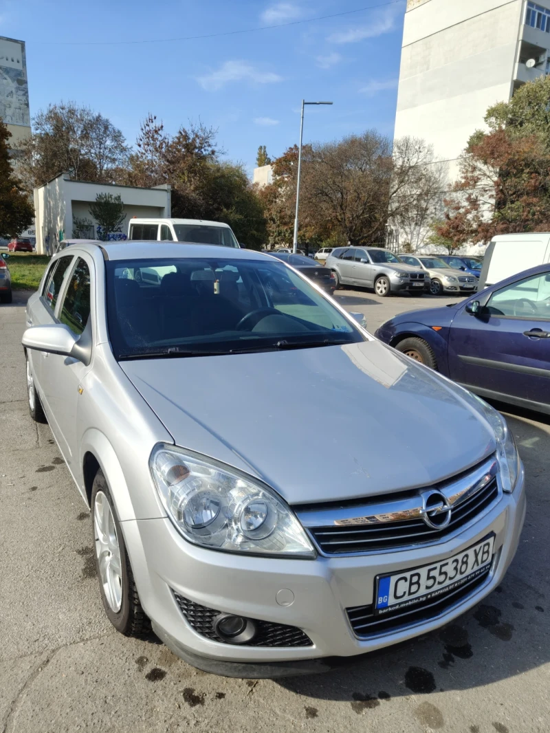 Opel Astra, снимка 8 - Автомобили и джипове - 47822557