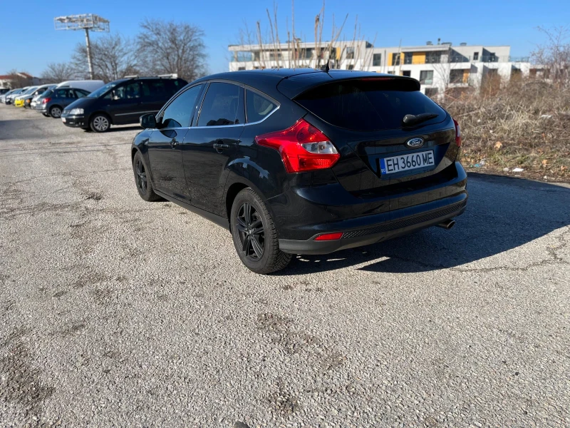 Ford Focus 1.6 , снимка 7 - Автомобили и джипове - 48633904