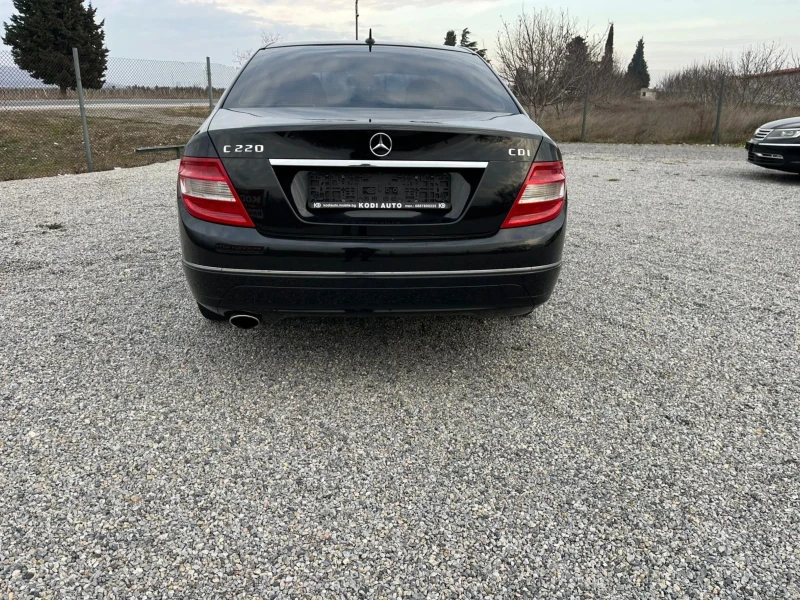 Mercedes-Benz C 220 АВТОМАТ 646 НОВ ВНОС, снимка 3 - Автомобили и джипове - 48786572