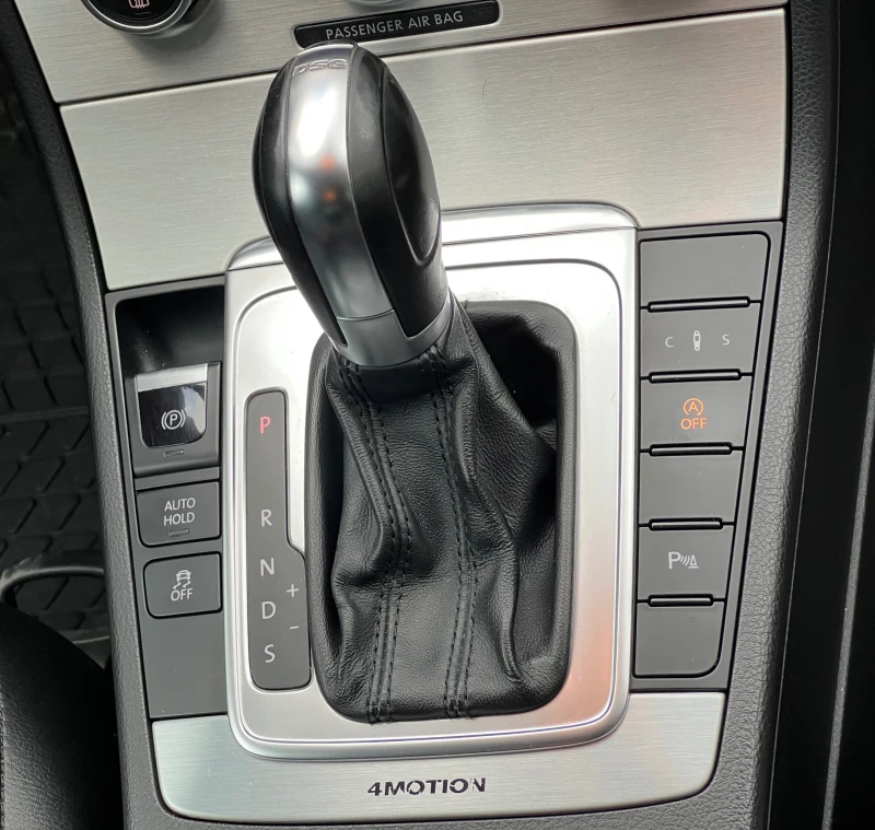 VW Passat 2.0 TDI DSG 4motion HIGHLINE, снимка 12 - Автомобили и джипове - 49963877