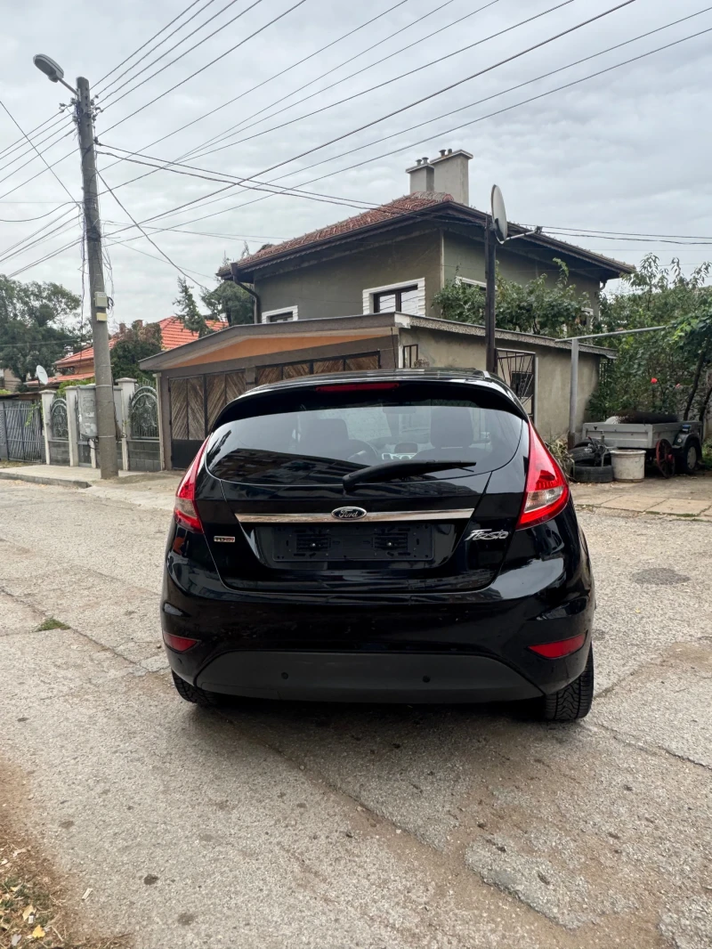 Ford Fiesta 1.4TDCI, снимка 5 - Автомобили и джипове - 52261791