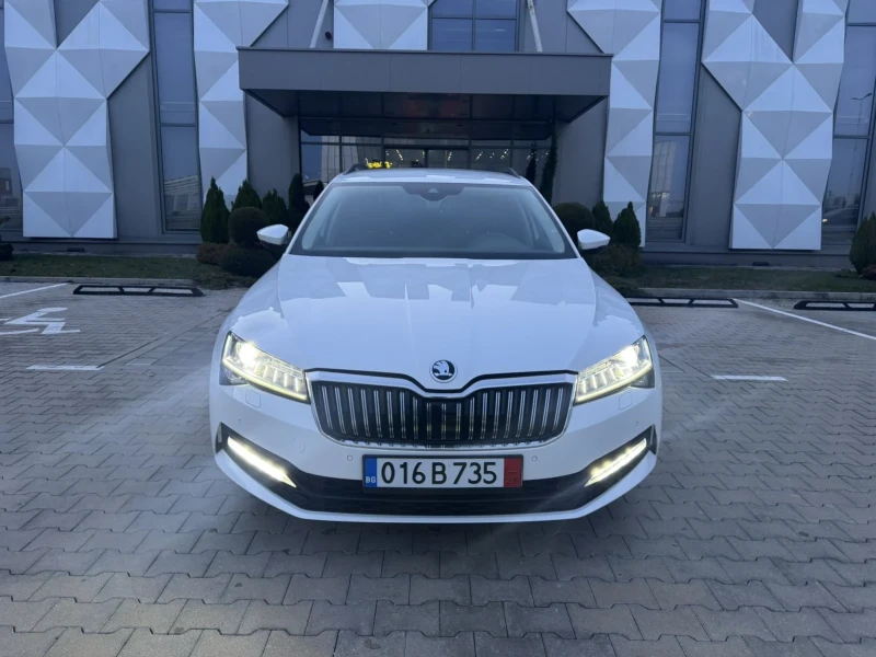 Skoda Superb MATRIX FACELIFT, снимка 2 - Автомобили и джипове - 52628793