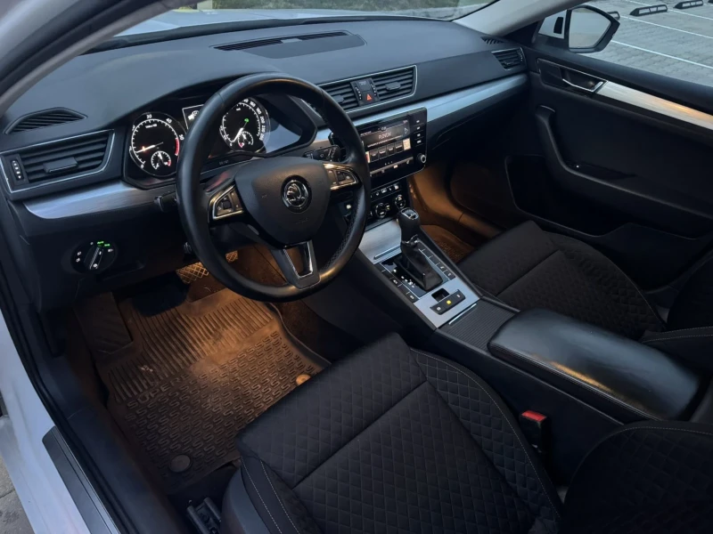 Skoda Superb MATRIX FACELIFT, снимка 7 - Автомобили и джипове - 52628793