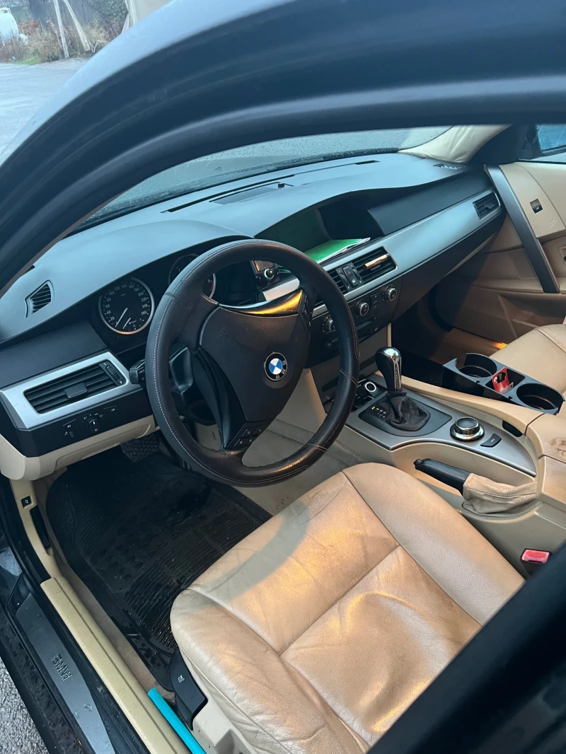 BMW 520, снимка 6 - Автомобили и джипове - 52471272