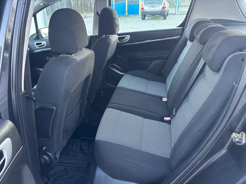 Peugeot 307 1.6HDI ТОП СЪСТОЯНИЕ  ВСИЧКО ПЛАТЕНО БАРТЕР, снимка 9 - Автомобили и джипове - 52816037