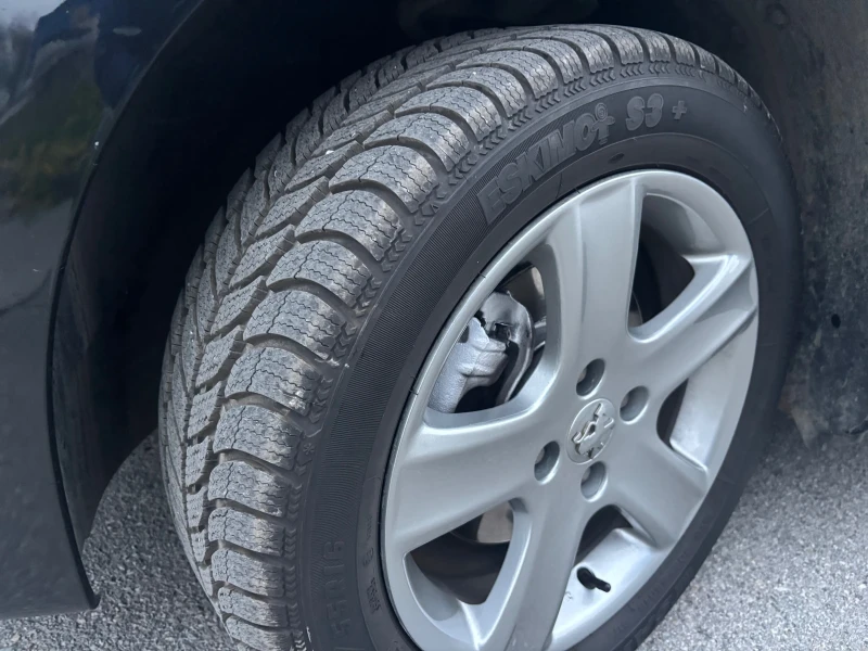 Peugeot 307 1.6HDI ТОП СЪСТОЯНИЕ  ВСИЧКО ПЛАТЕНО БАРТЕР, снимка 7 - Автомобили и джипове - 52816037