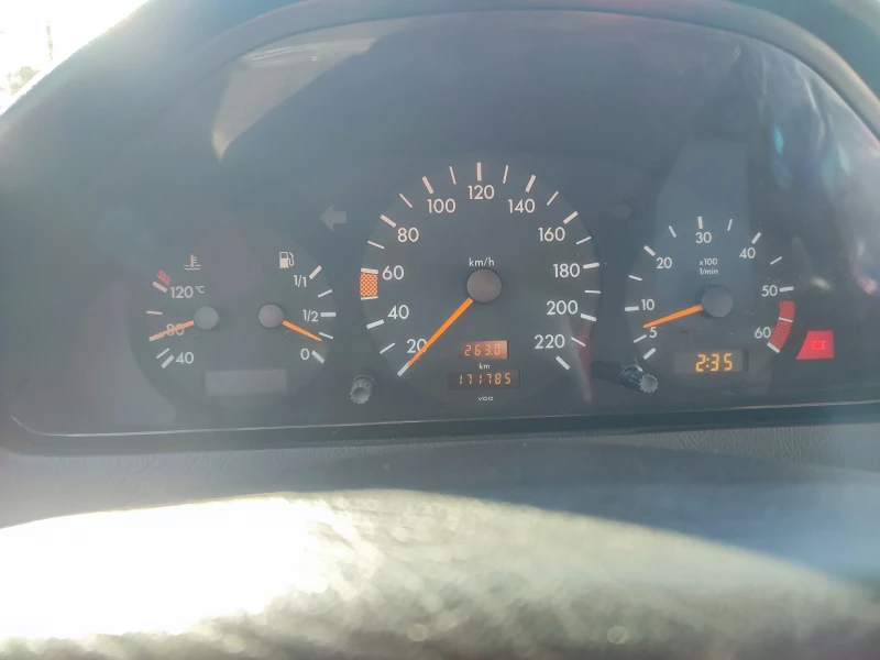 Mercedes-Benz C 250 W202, снимка 9 - Автомобили и джипове - 53091223