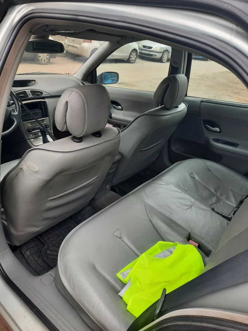 Renault Laguna, снимка 6 - Автомобили и джипове - 53177027