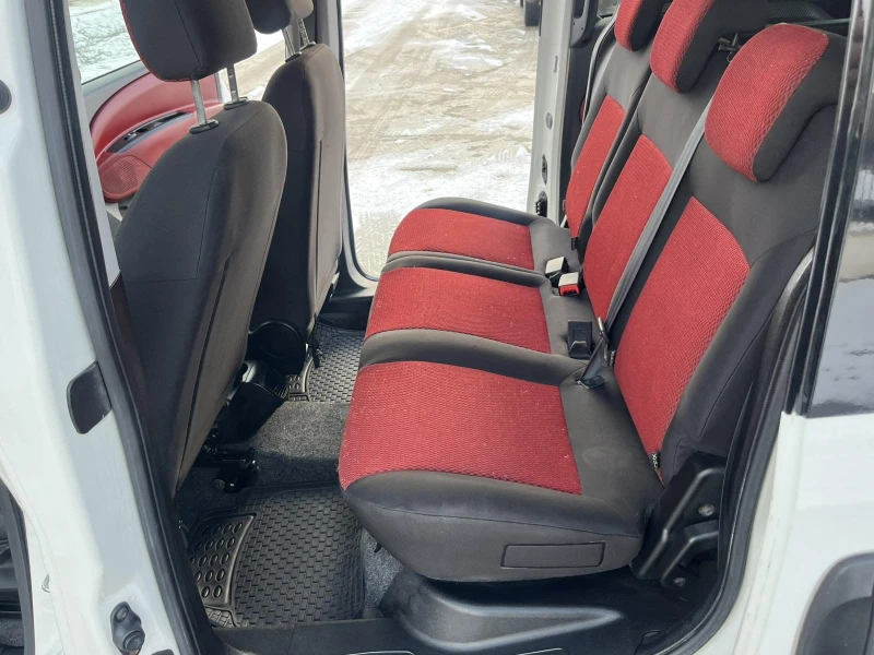 Fiat Doblo MAXI 1.6 M-JET EURO 5B 90кс AВТОМАТ ВНОС ИТАЛИЯ, снимка 9 - Автомобили и джипове - 53192127