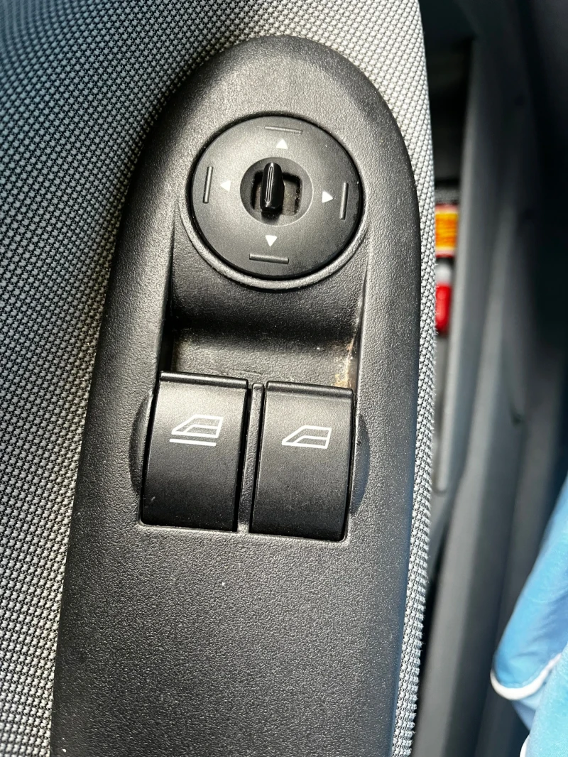 Ford C-max, снимка 13 - Автомобили и джипове - 53476097