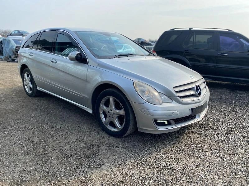 Mercedes-Benz R 320 На части , снимка 1 - Автомобили и джипове - 28008229