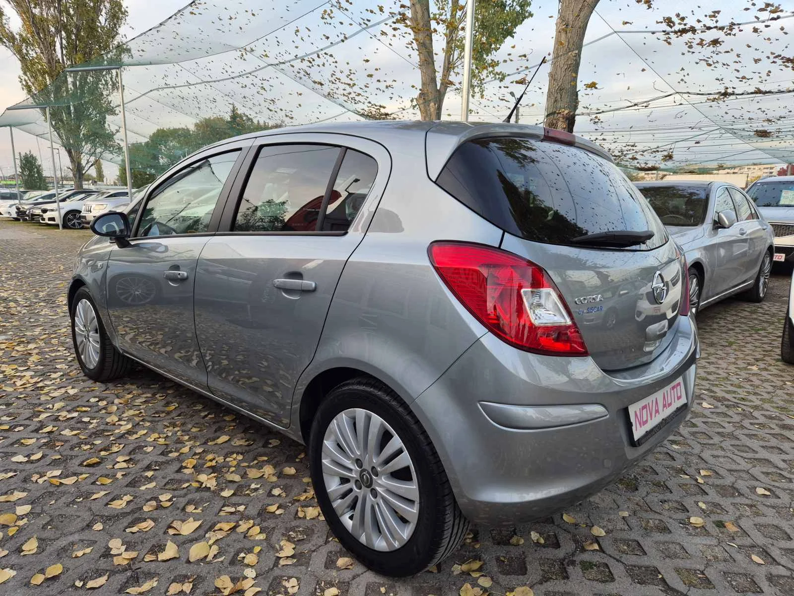 Opel Corsa 1.2I-GPL-FACE LIFT - изображение 2