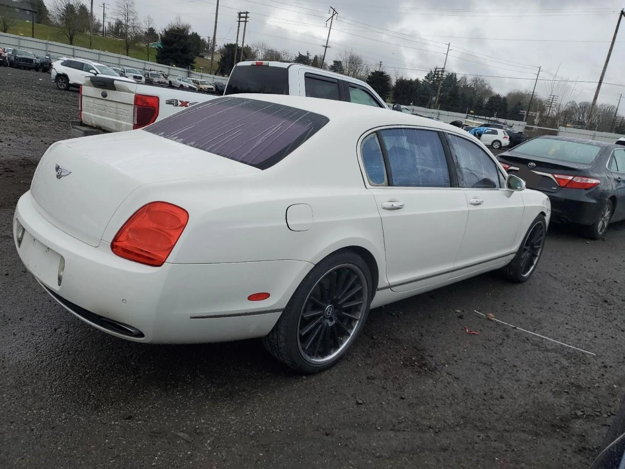 Bentley Flying Spur * Възможност за Лизинг*  - изображение 4