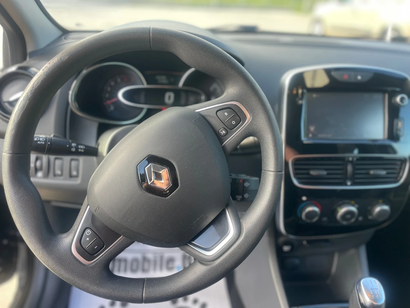 Renault Clio Turbo/Benzin/155000km/Navi - изображение 10