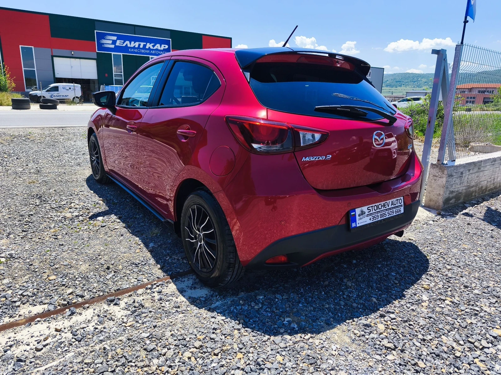 Mazda 2 Exclusive Limited  - изображение 6