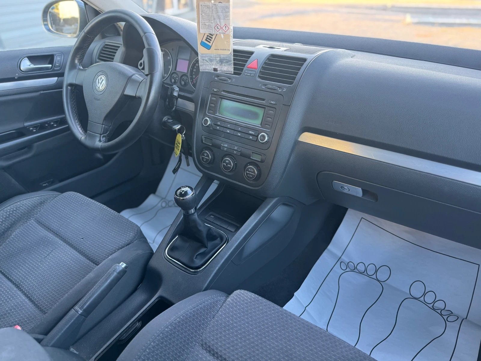 VW Jetta 2.0TDI* 140кс*  - изображение 9