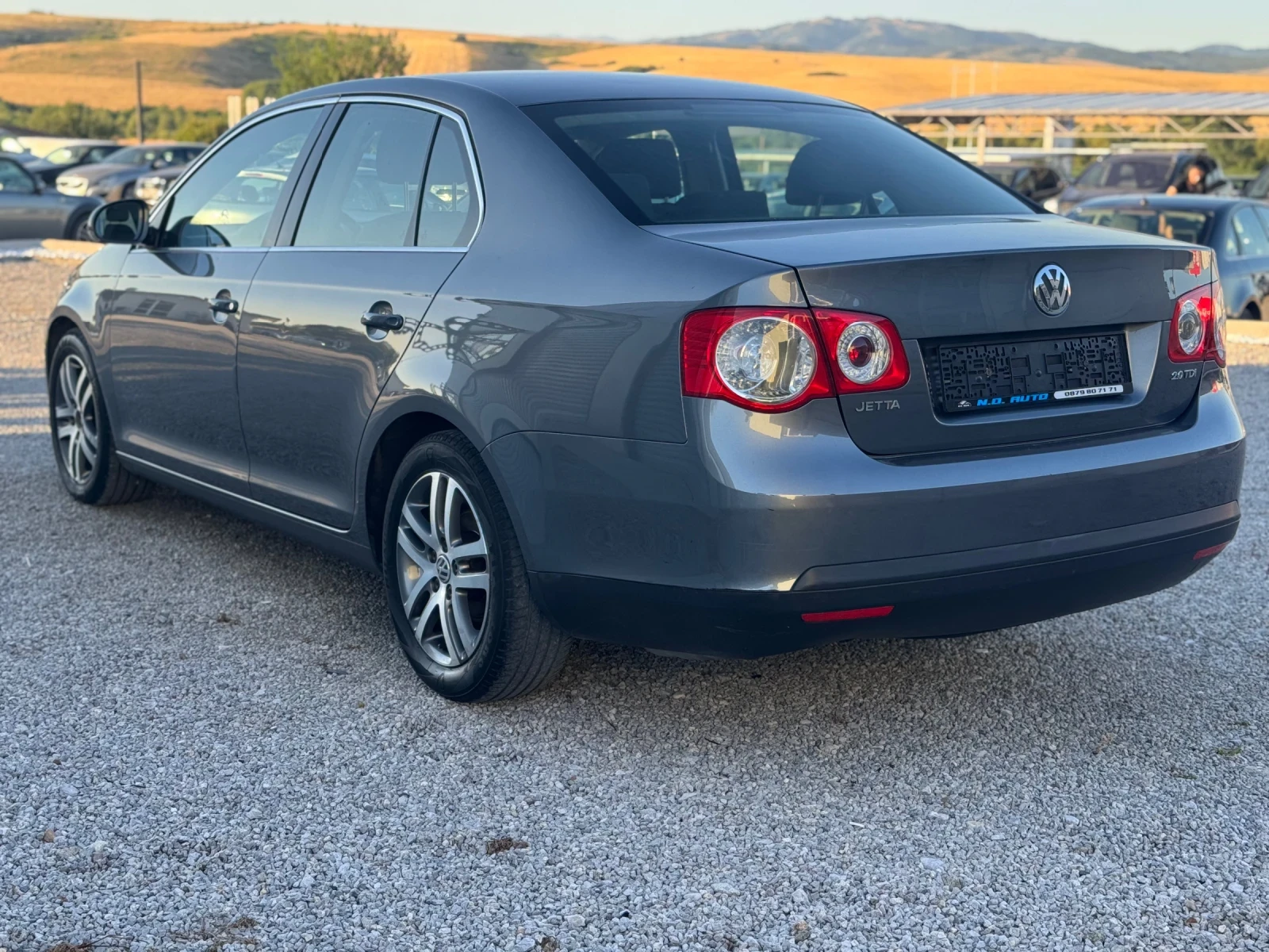 VW Jetta 2.0TDI* 140кс*  - изображение 5