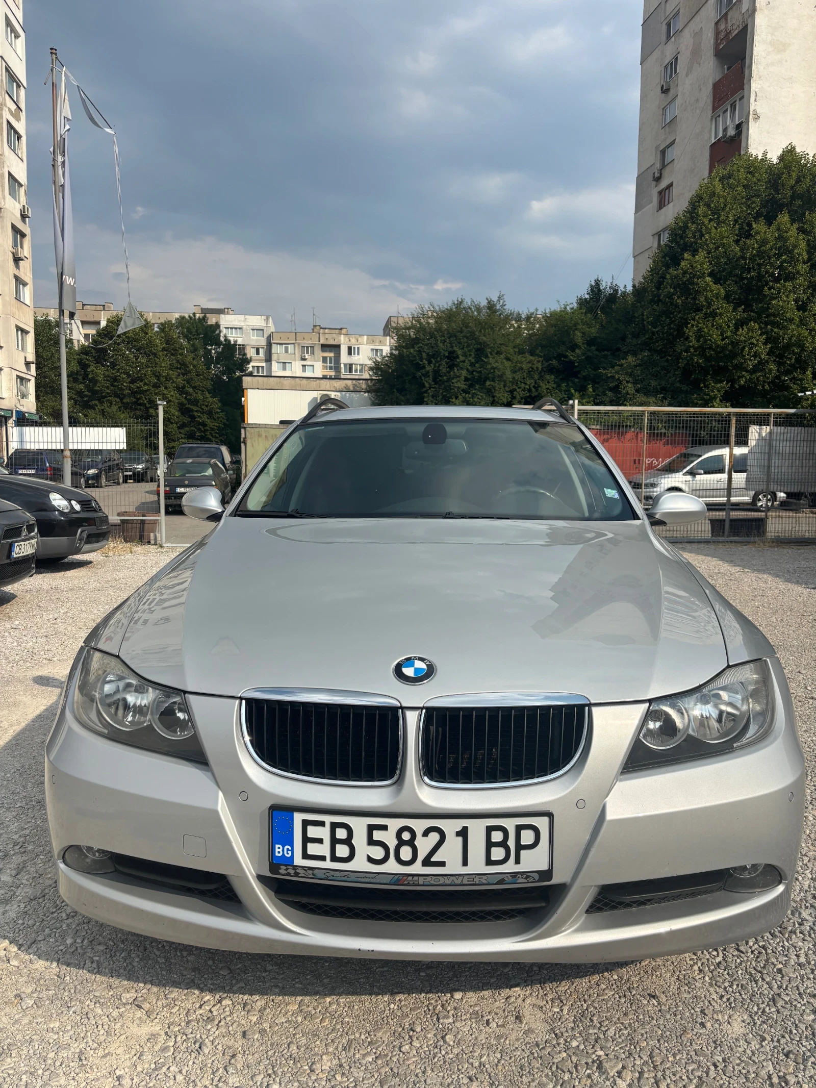 BMW 320 6 скорости 🔝 - изображение 3