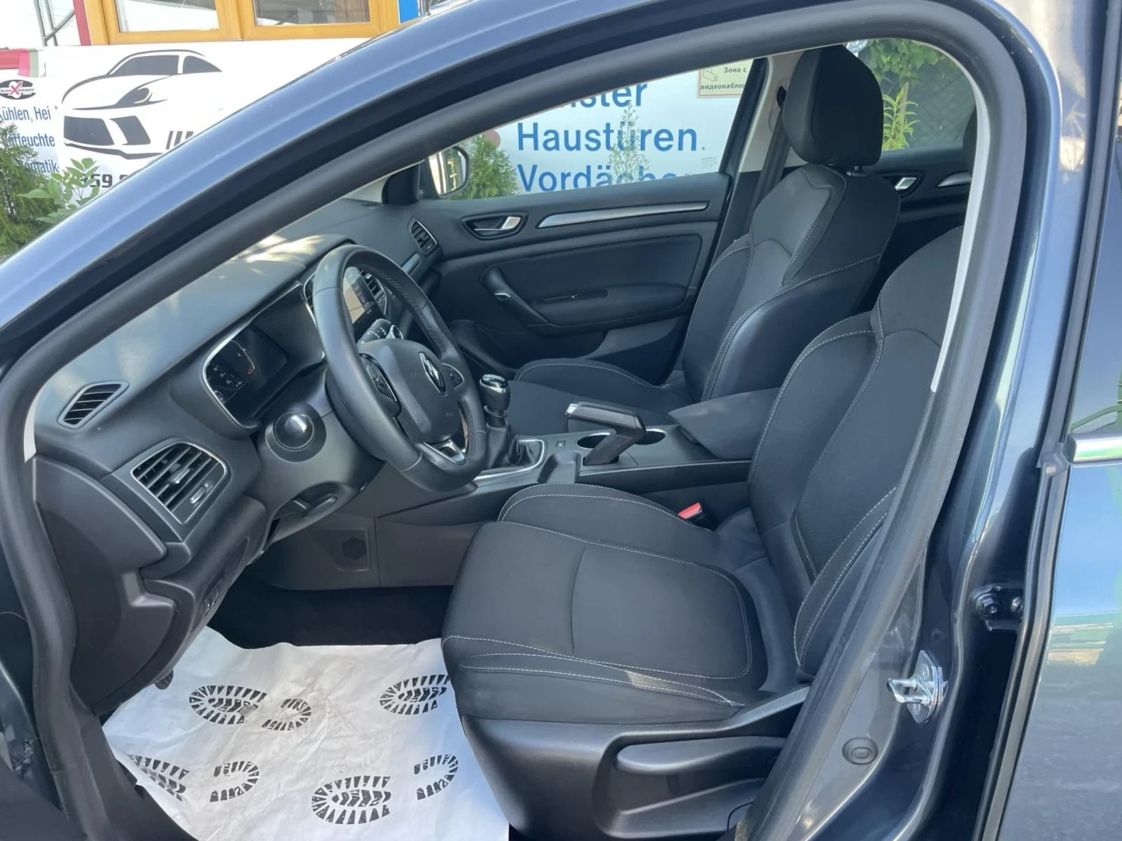 Renault Megane 1.5D.ful ekstri 85000km. 6skorosti.  - изображение 8