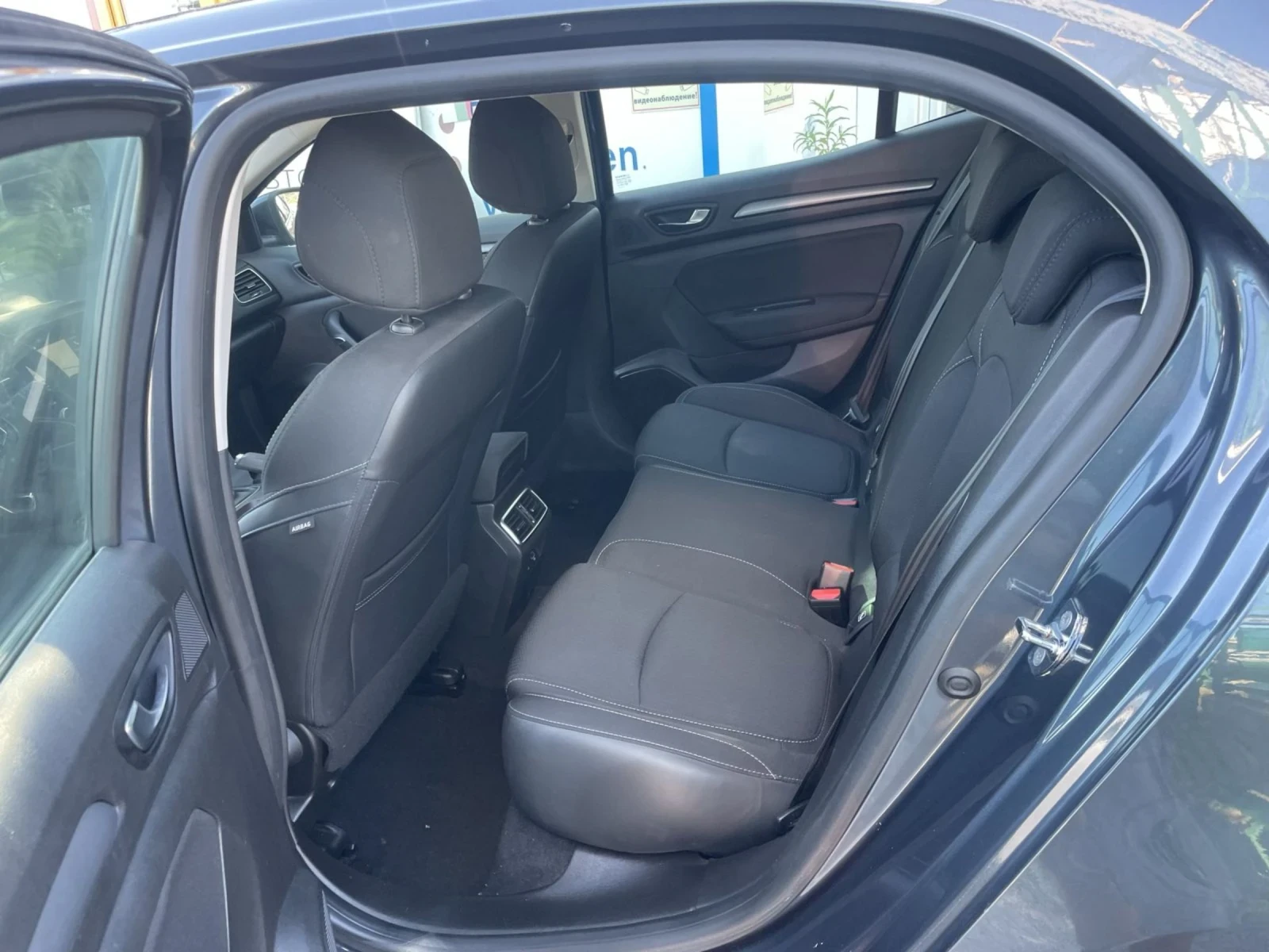Renault Megane 1.5D.ful ekstri 85000km. 6skorosti.  - изображение 9