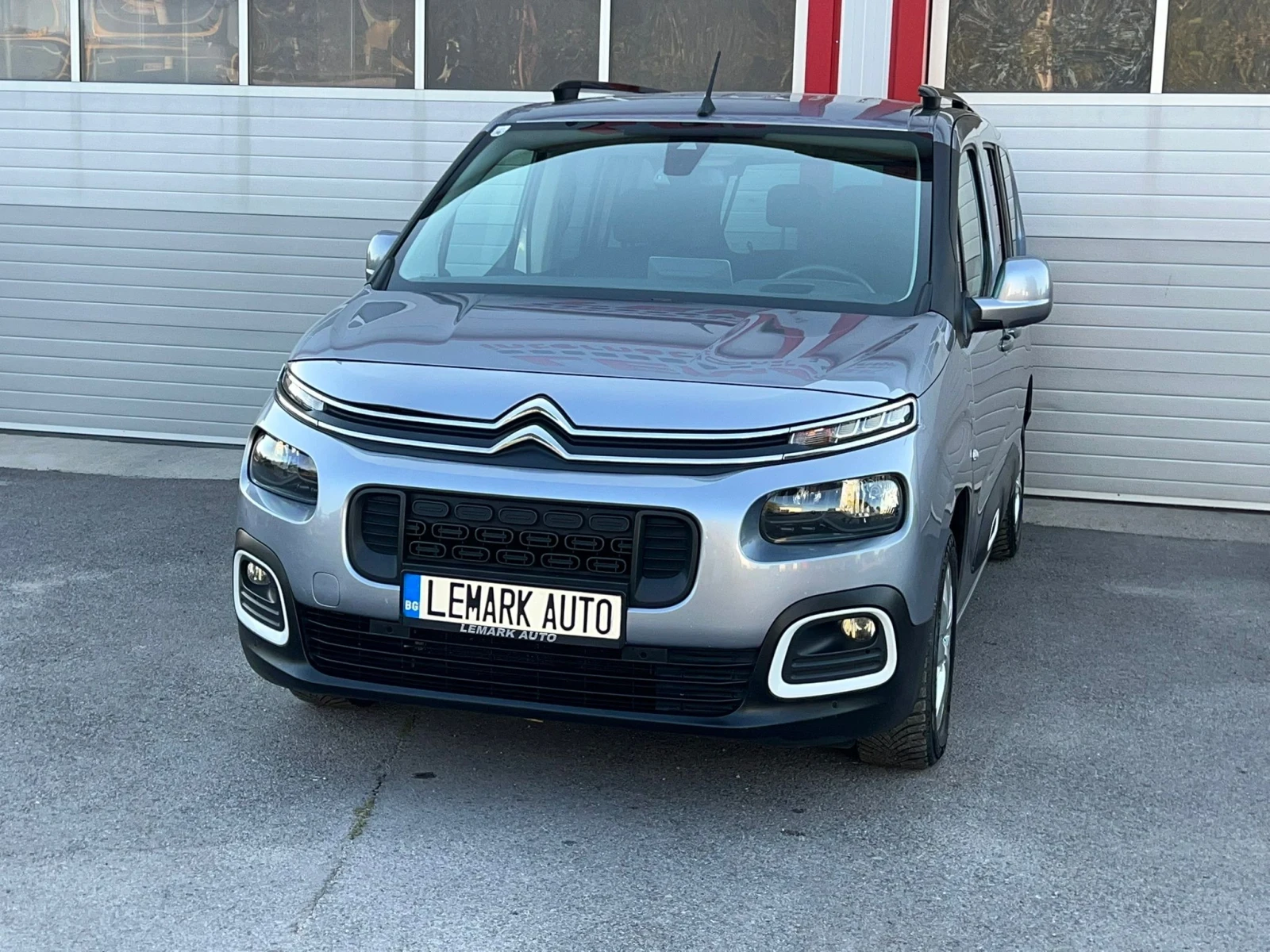 Citroen Berlingo 1.5HDI AUTOMATIK NAVI H-DUP EVRO 6D - изображение 2