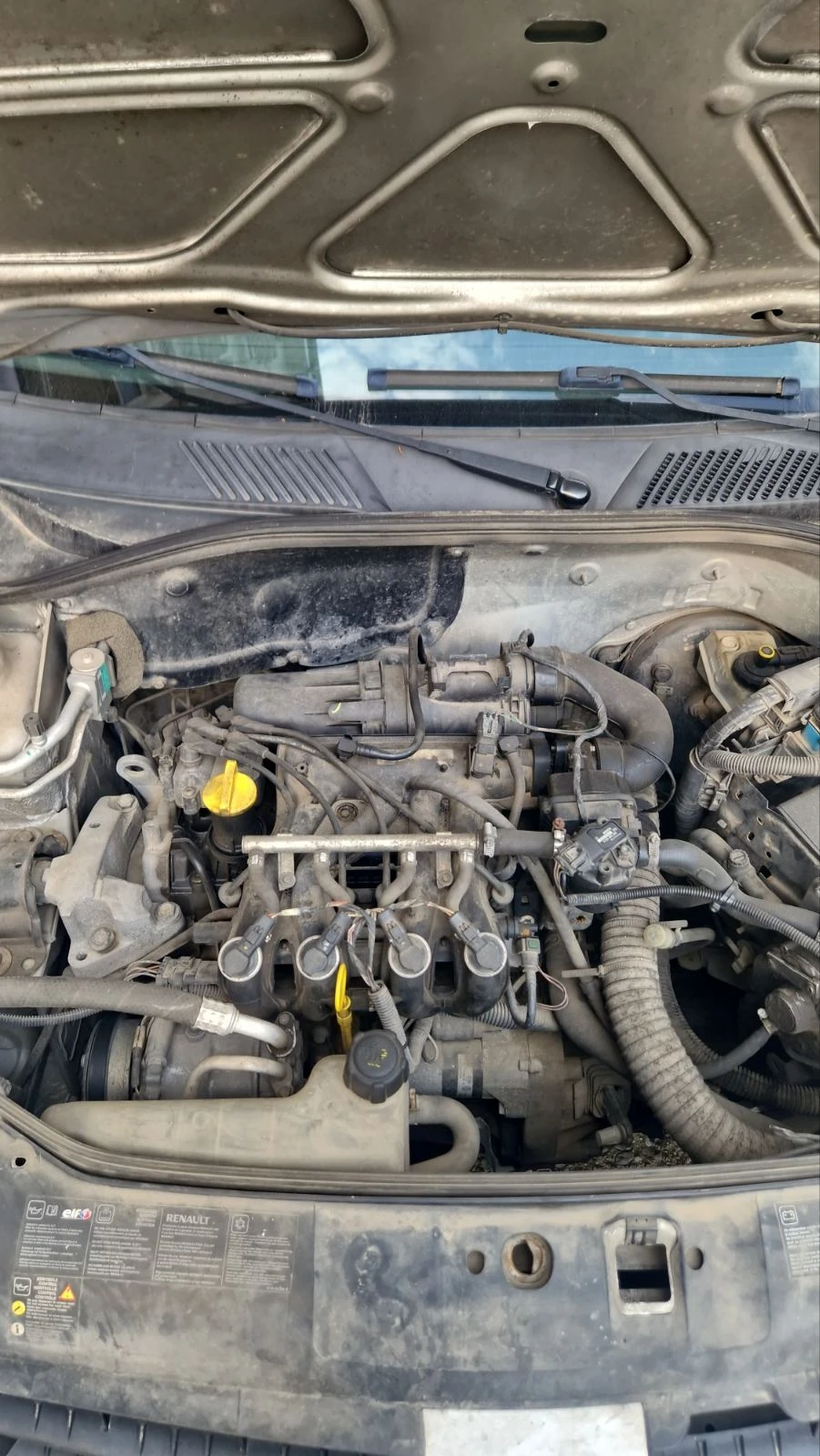Renault Clio 1.2 АГУ Клима - изображение 6