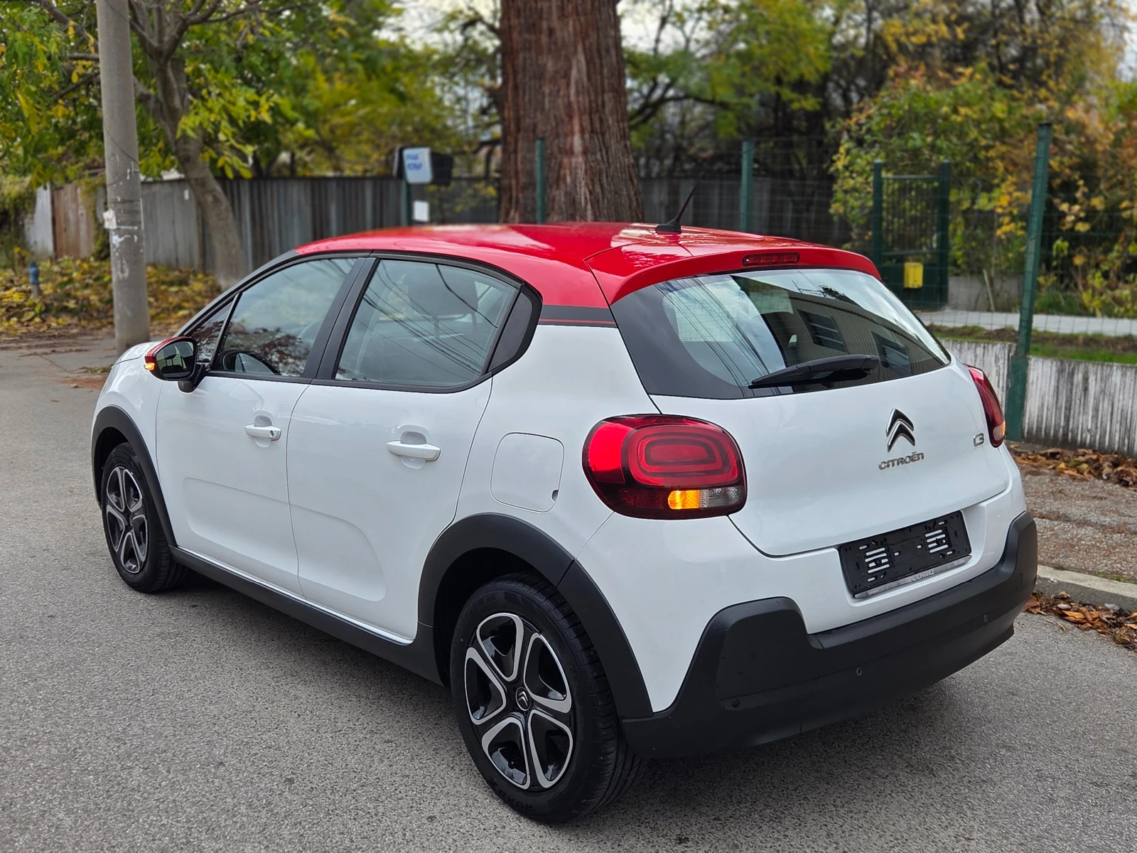 Citroen C3 1.2i Shine 136..  | Mobile.bg   1