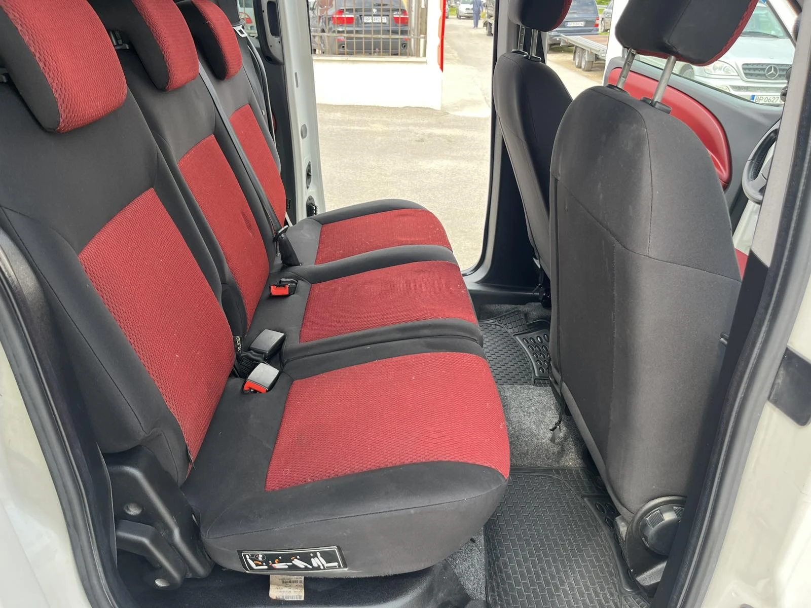 Fiat Doblo MAXI 1.6 M-JET EURO 5B 90кс AВТОМАТ ВНОС ИТАЛИЯ, снимка 10 - Автомобили и джипове - 53192127