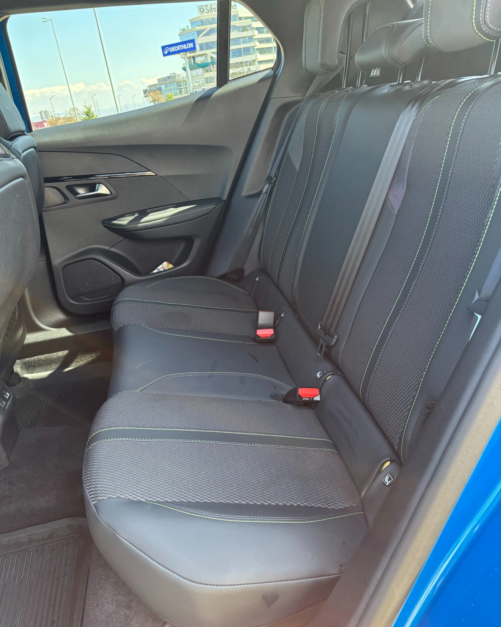 Peugeot 2008 GT Hydbrid В Гаранция, снимка 8 - Автомобили и джипове - 54104810