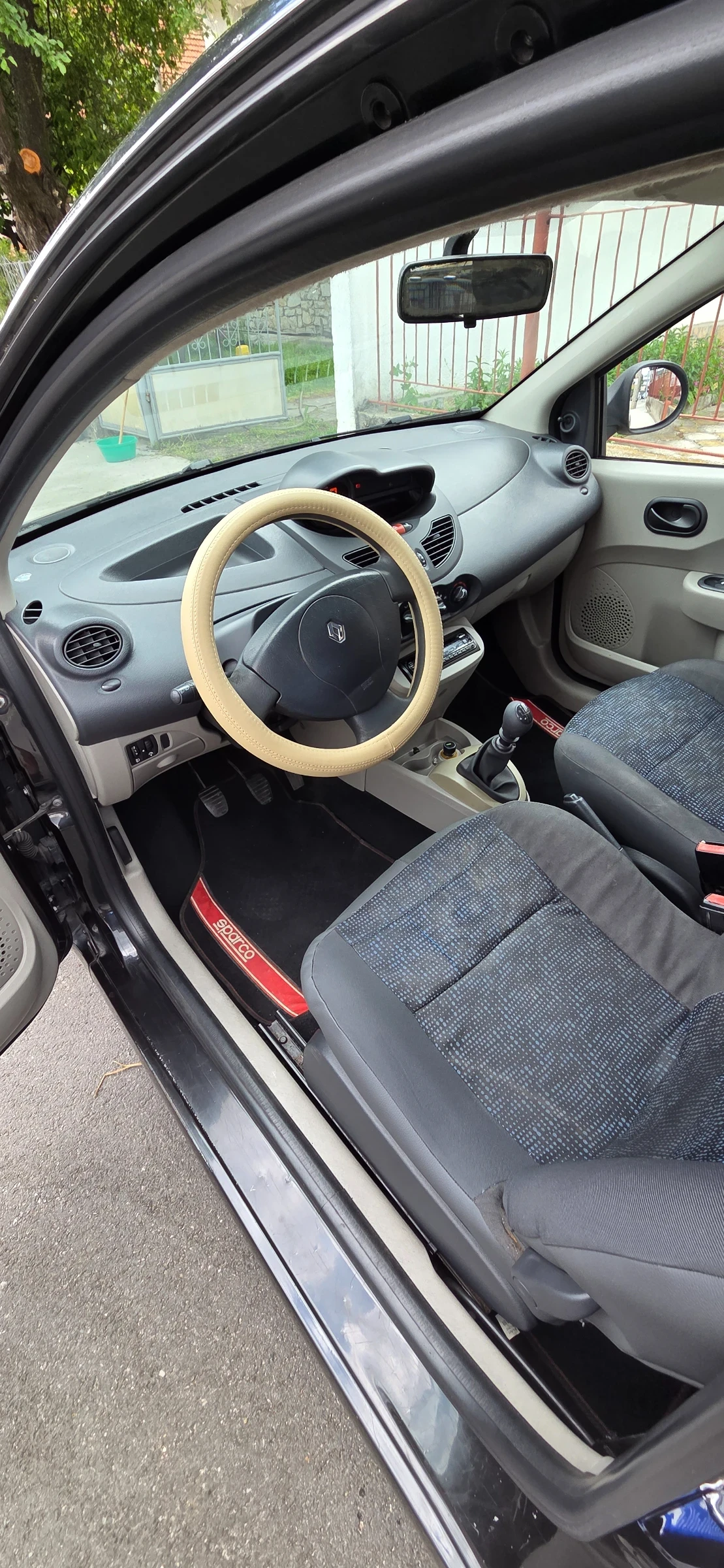 Renault Twingo, снимка 5 - Автомобили и джипове - 54735806