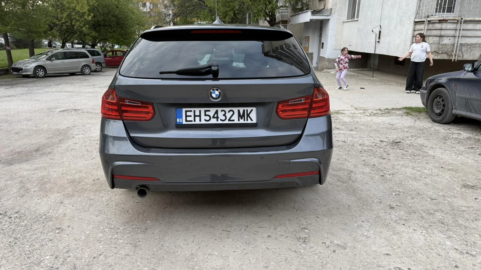 BMW 320 F31, снимка 11 - Автомобили и джипове - 55606183