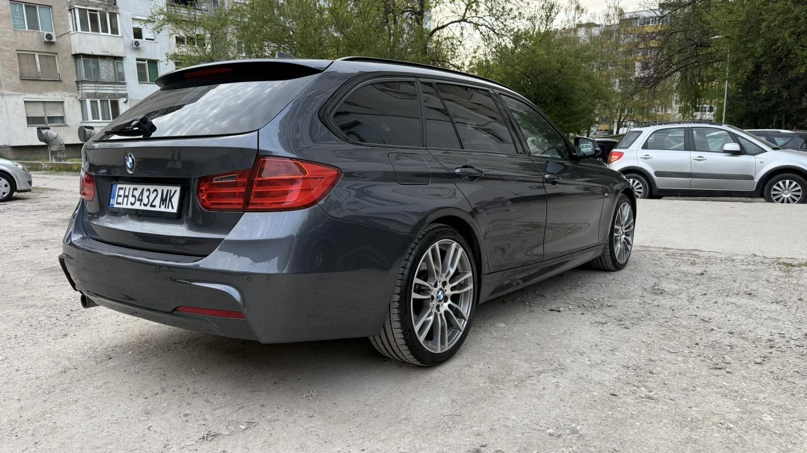 BMW 320 F31, снимка 15 - Автомобили и джипове - 55606183