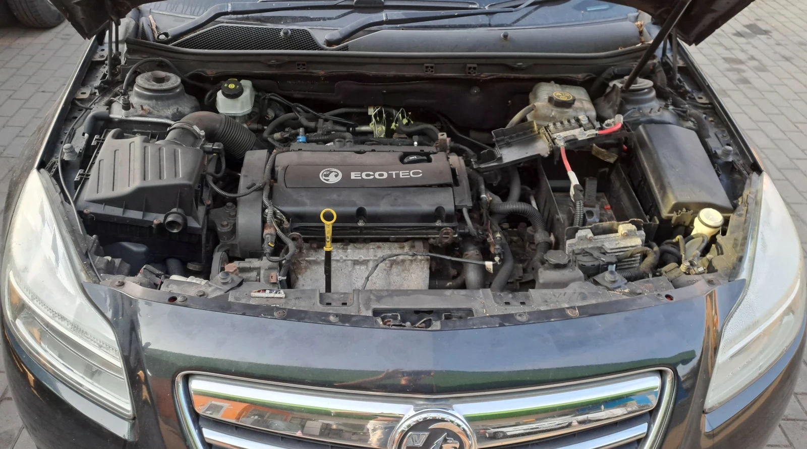 Opel Insignia 1.8 A18XER, снимка 4 - Автомобили и джипове - 55840488