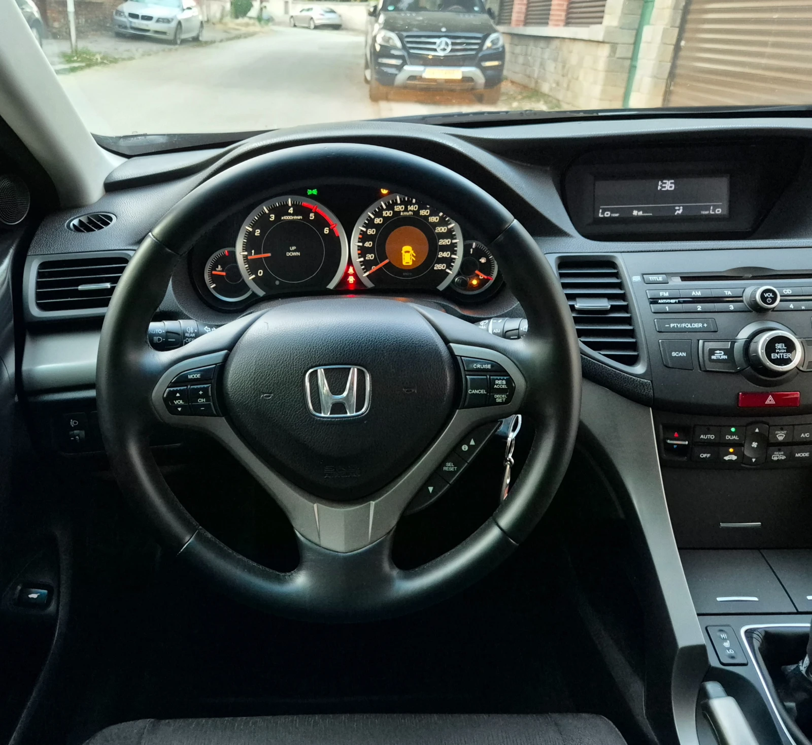 Honda Accord 2.2d-EXECUTIVE-veriga-6скорости-japan , снимка 16 - Автомобили и джипове - 55892527