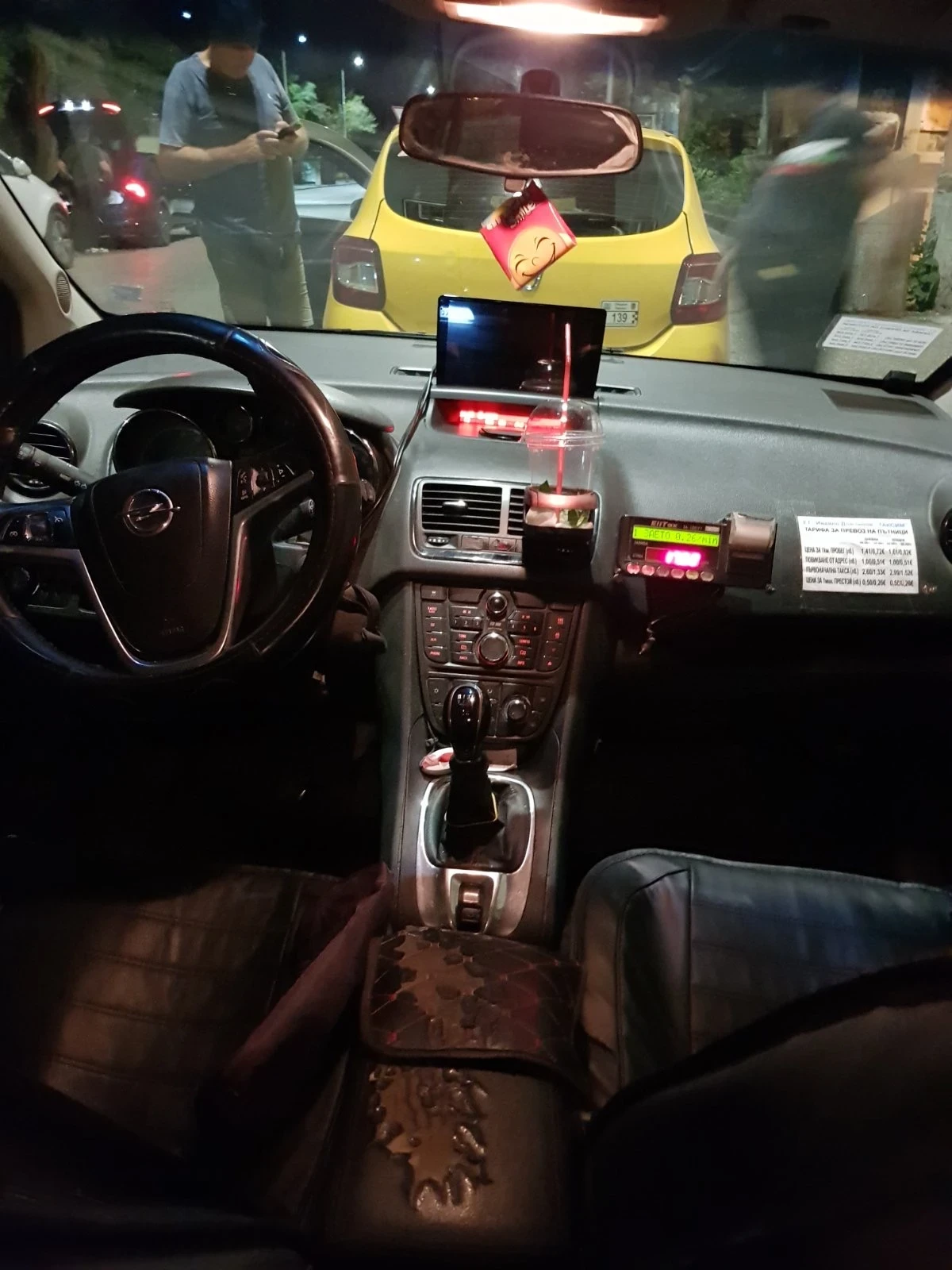 Opel Meriva, снимка 6 - Автомобили и джипове - 55925614