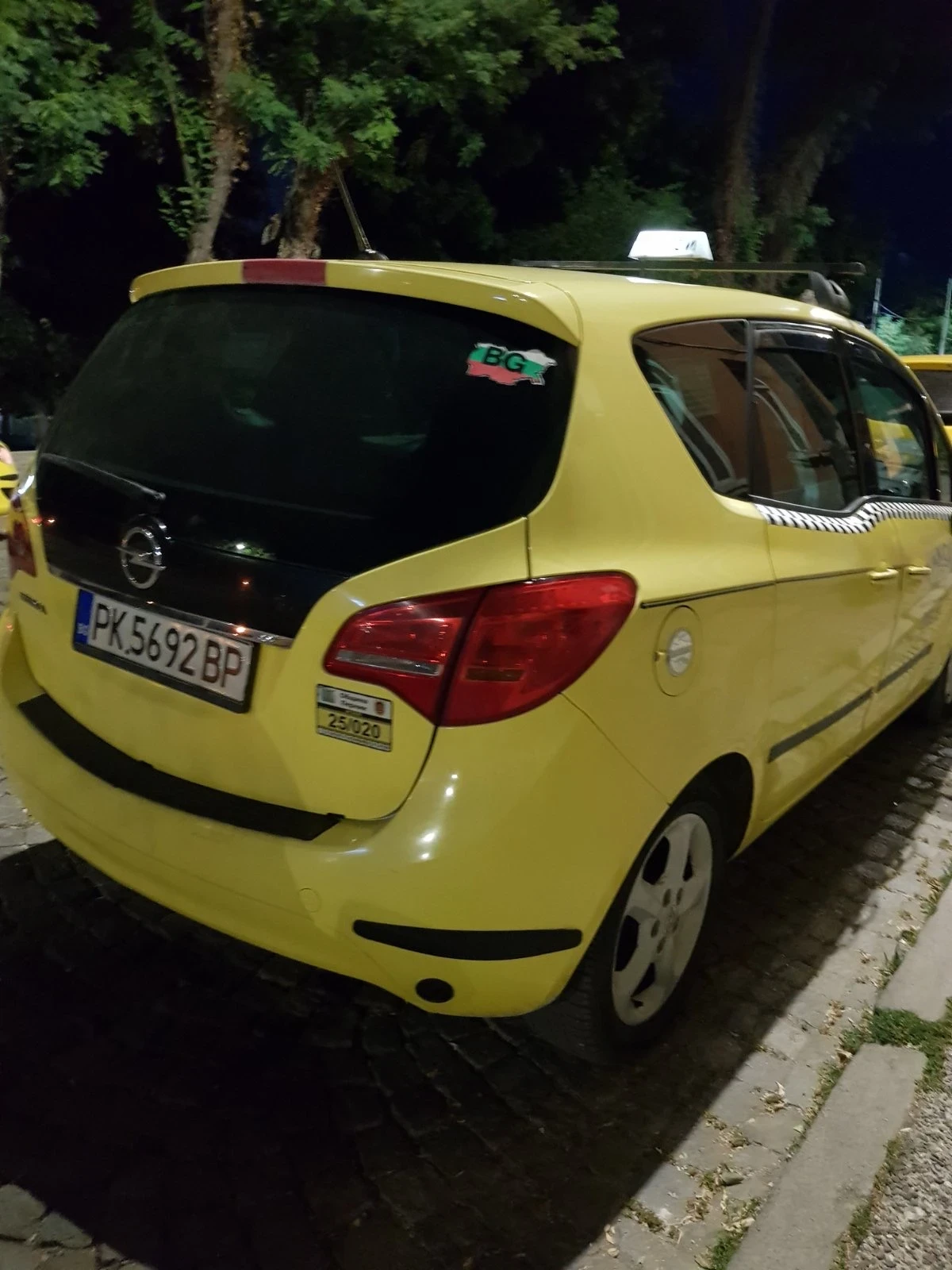 Opel Meriva, снимка 5 - Автомобили и джипове - 55925614