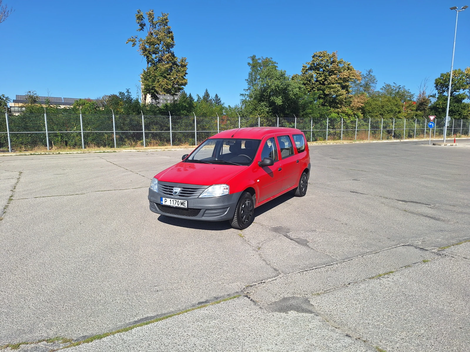 Dacia Logan ТОП  СЪСТОЯНИЕ 