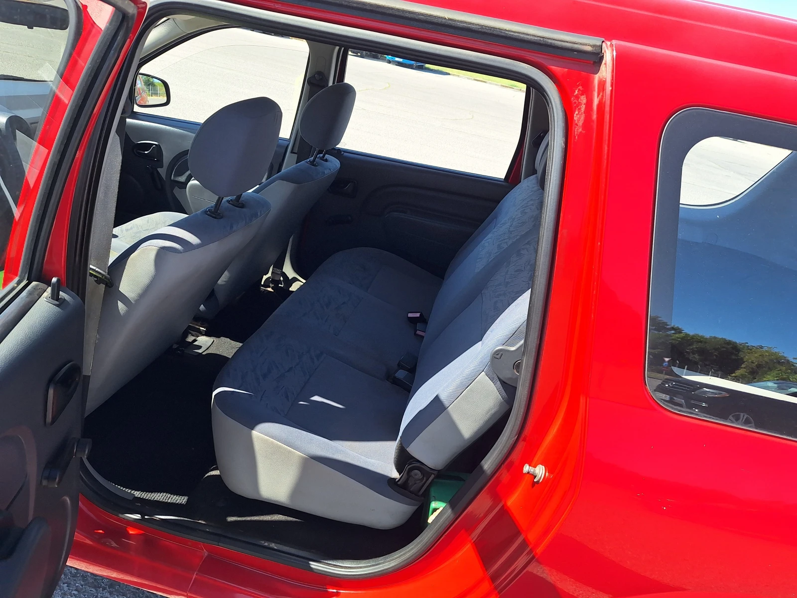 Dacia Logan ���  ���������  | Mobile.bg � ����������� 12