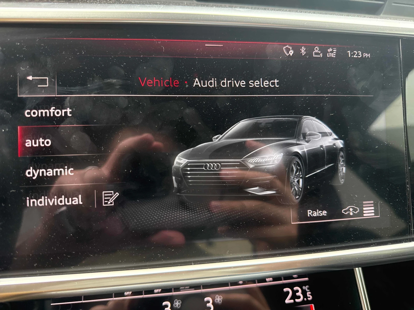 Audi A7 / B&O PREMIUM / MASSAGE / DISTRONIC / 360, снимка 12 - Автомобили и джипове - 56108291