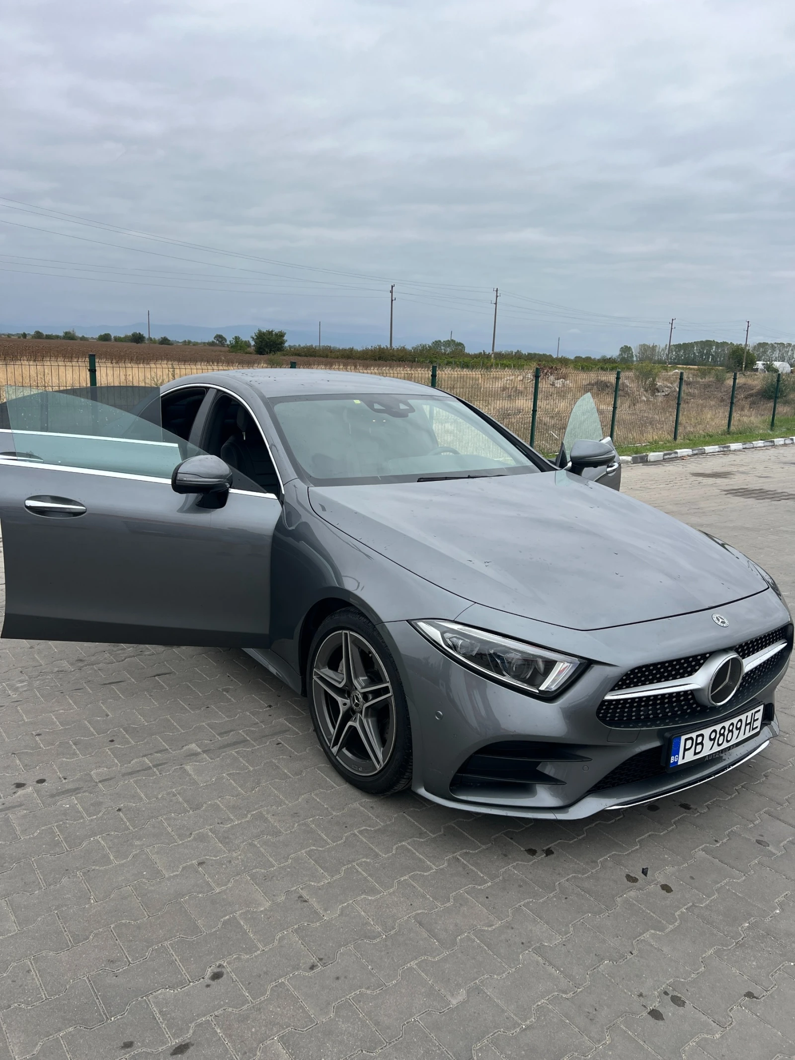 Mercedes-Benz CLS 400 d 4MATIC AMG PREMIUM PLUS, снимка 11 - Автомобили и джипове - 56125465